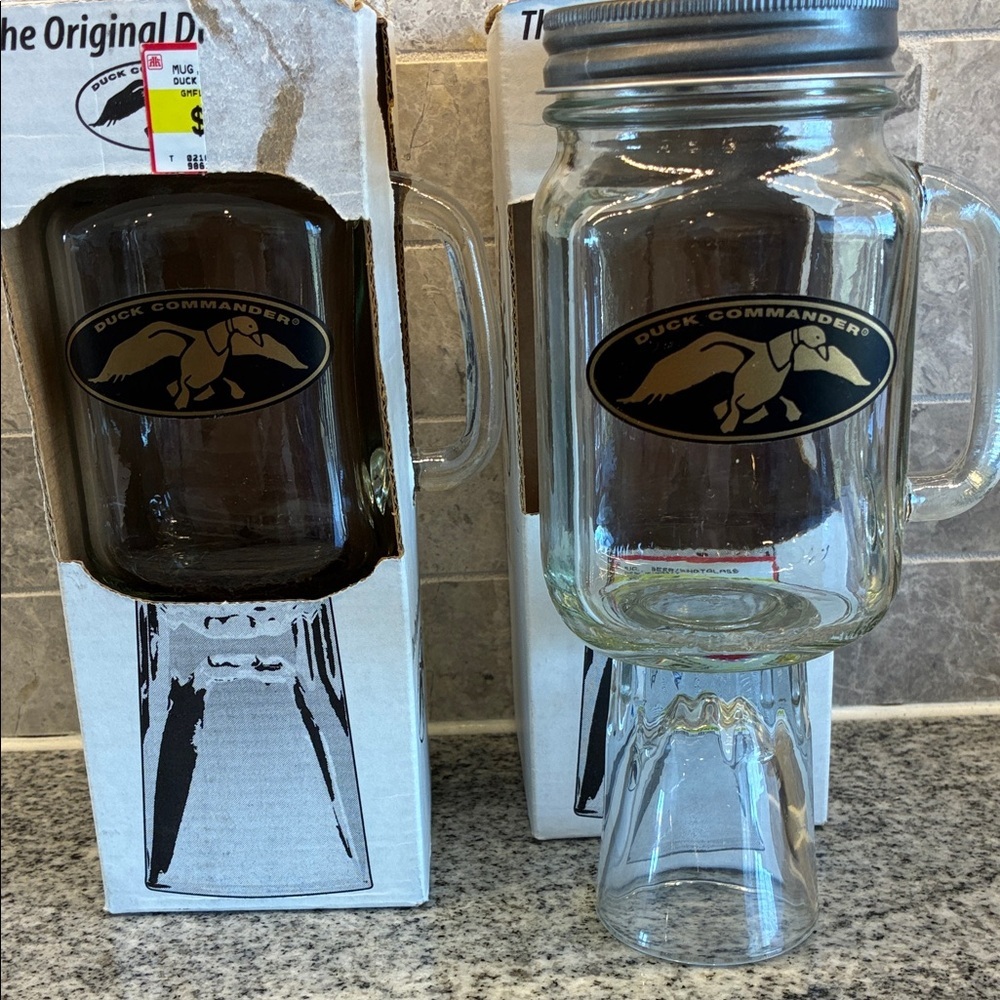 Duck Commander Glass Mason Mug with Handle and Lid - Clear, set of 2.    B15